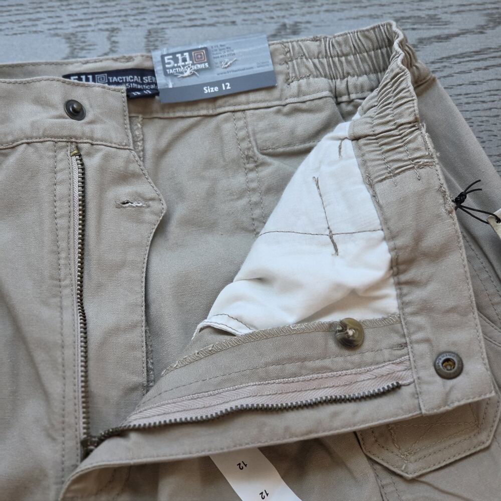 5.11 Tactical Stryke Pants 32x30 Women’s Size 12 Cargo Ripstop Utility Khaki NWT - Picture 11 of 13